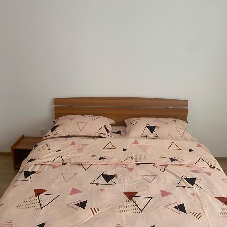Ioana Home Плоешти Экстерьер фото