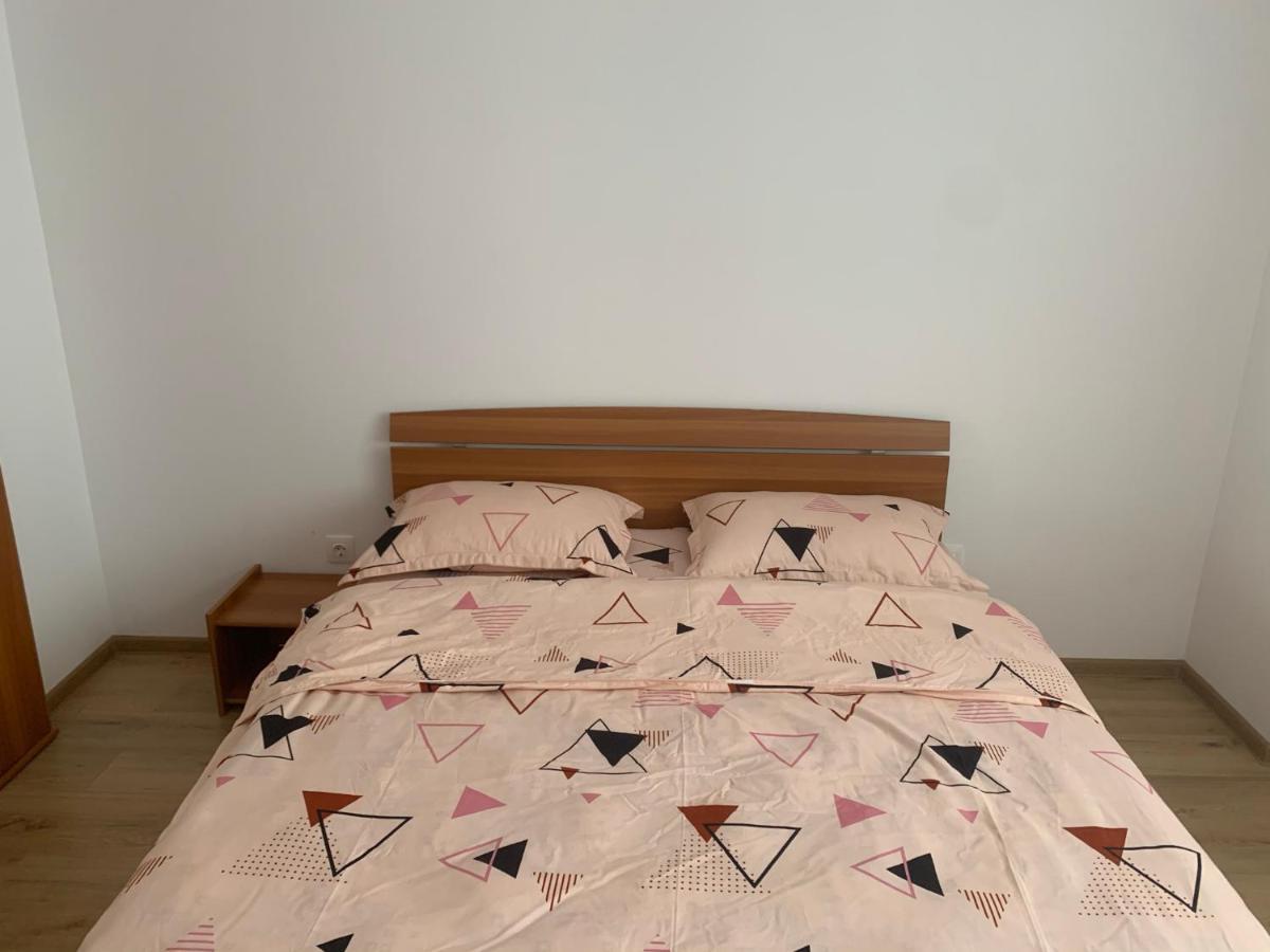 Ioana Home Плоешти Экстерьер фото