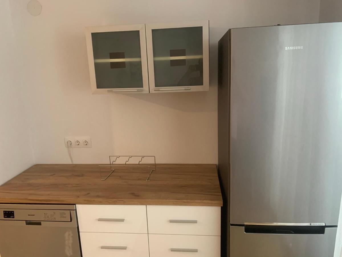 Ioana Home Плоешти Экстерьер фото
