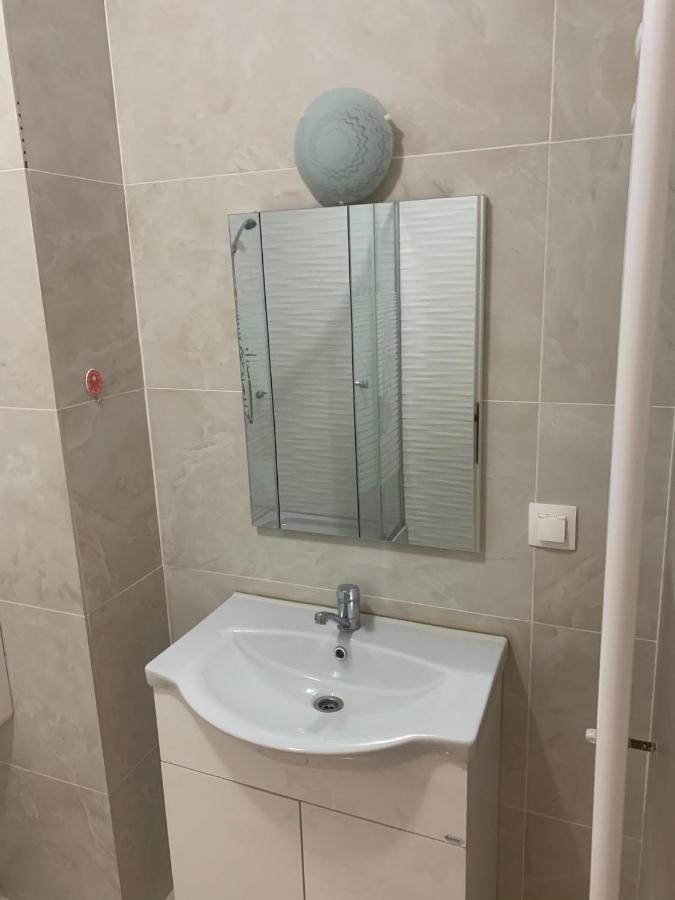 Ioana Home Плоешти Экстерьер фото